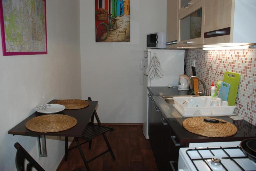 Apartment 5 Min By Walk To The Center Брно Екстер'єр фото